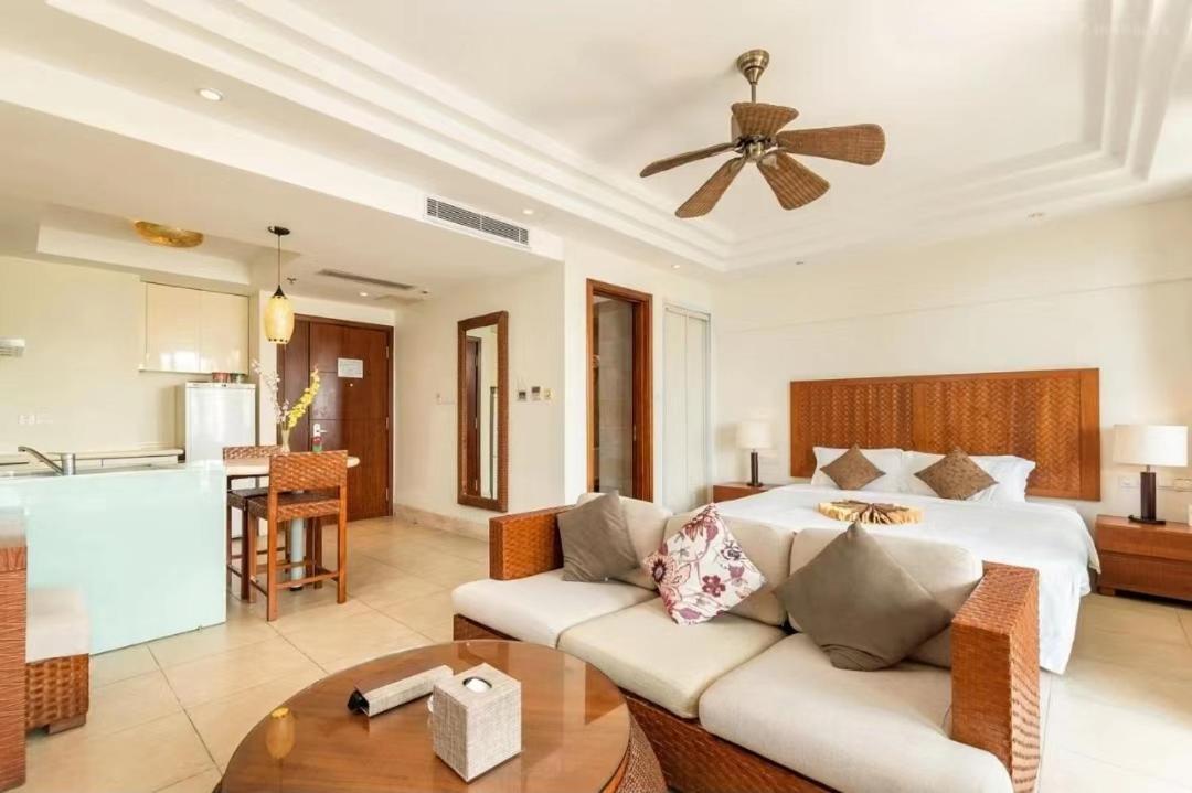 Aegean Suites Sanya Yalong Bay Resort Exterior photo